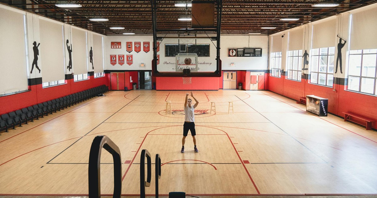 Basketball’s Three-Point Economy: How Shot Selection Analytics Are Reshoring Offensive Strategies